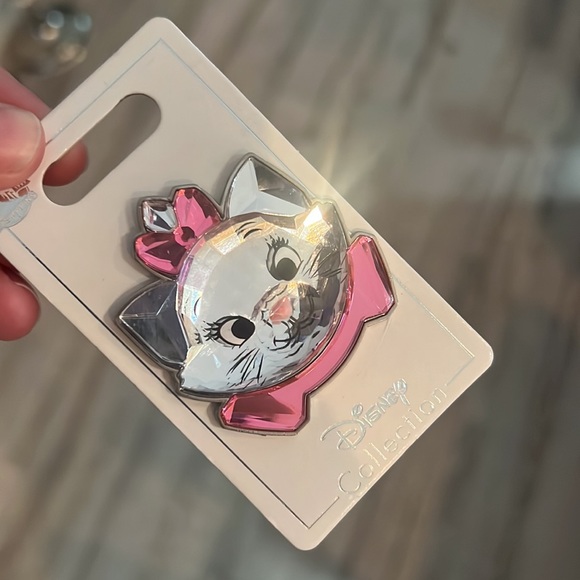 Disneyland Park PINS straight From the Park In California - Picture 5 of 5